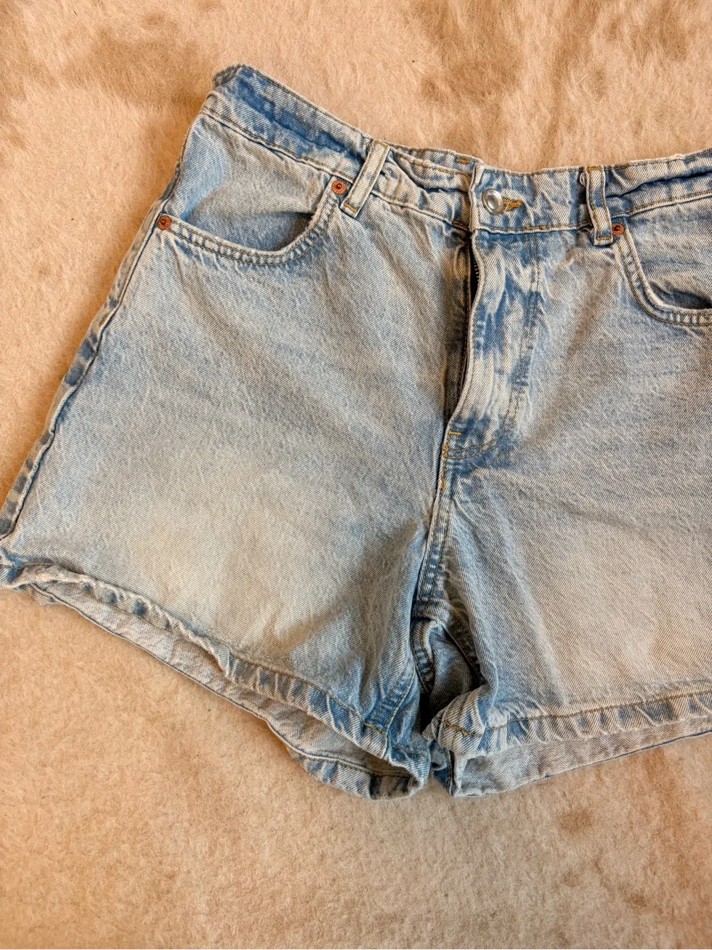 Zara Vintage Light Wash Denim Shorts